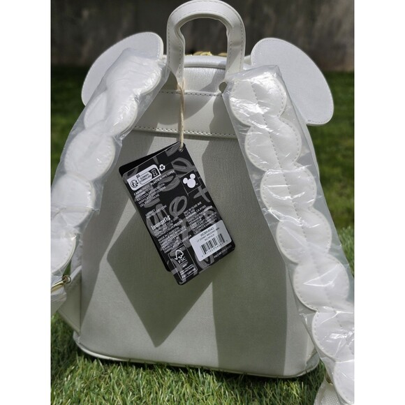 DisneyMinnie Mouse Iridescent Lace Wedding Mini Backpack NWT With Flaw main image 4